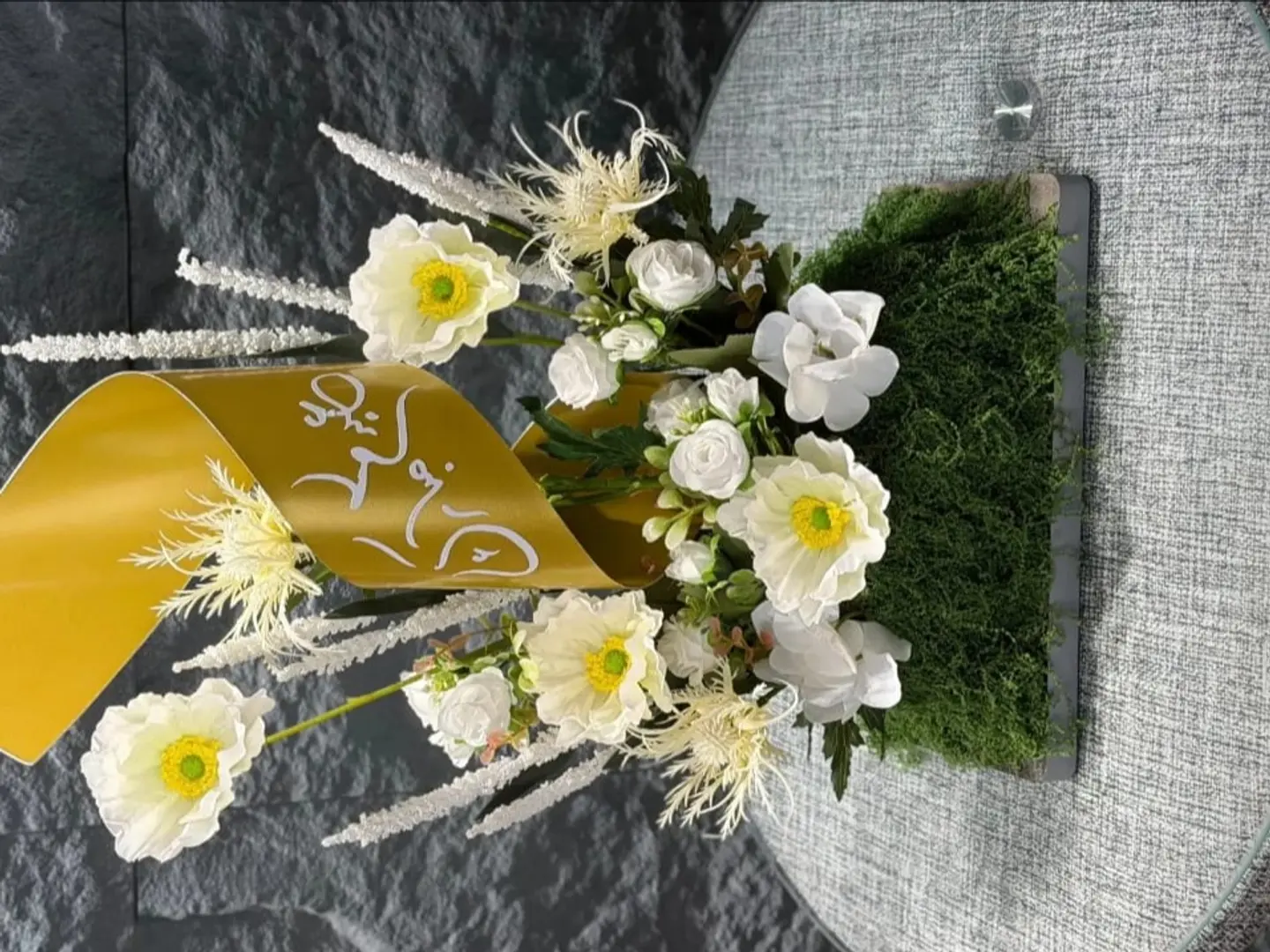 بوكس كليرك منسق داخله عشب صناعي مع زهوربيبي روز الإكسسورات