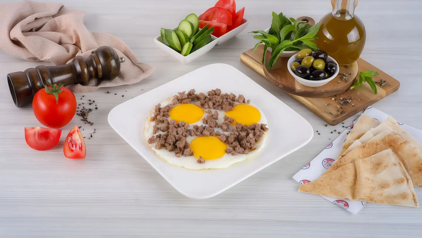 Eggs With Meat