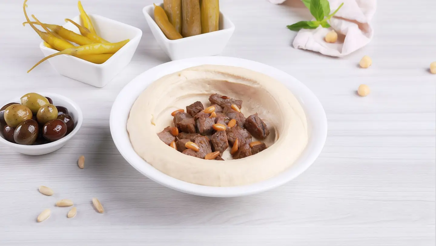 Hummus And Meat