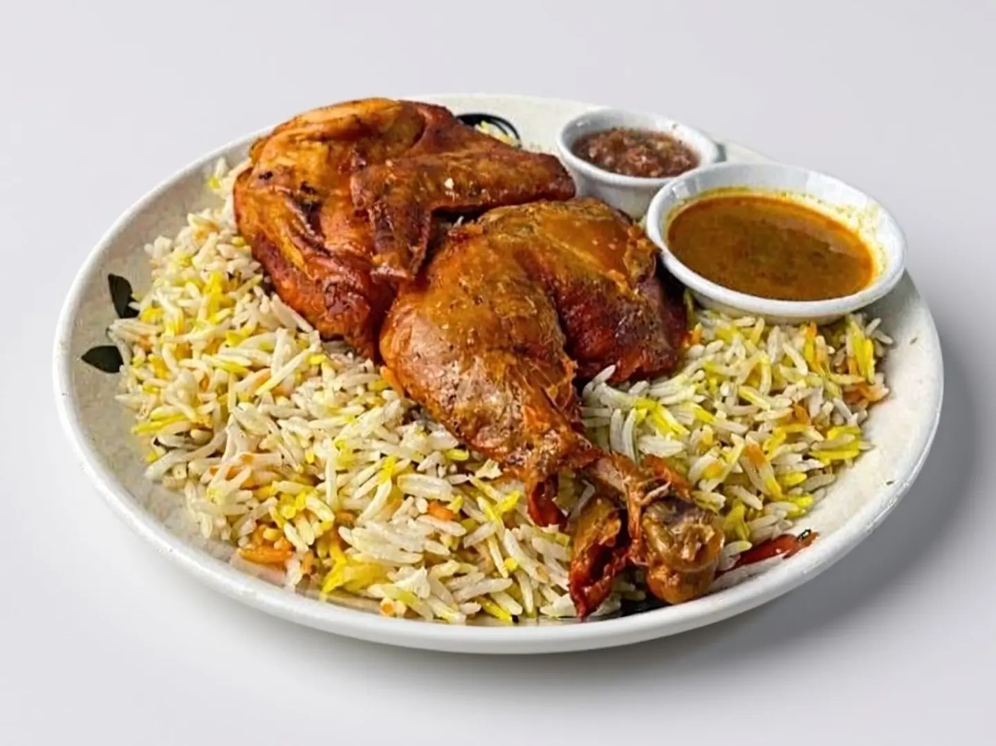 نص دجاج مندي مع رز