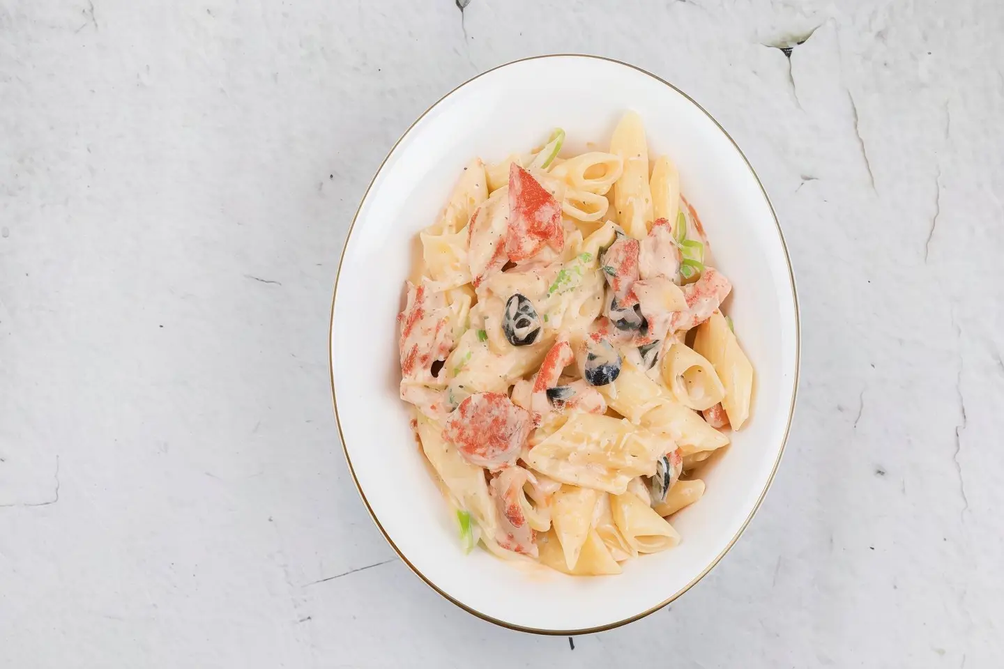 باستا بيضاء دجاج