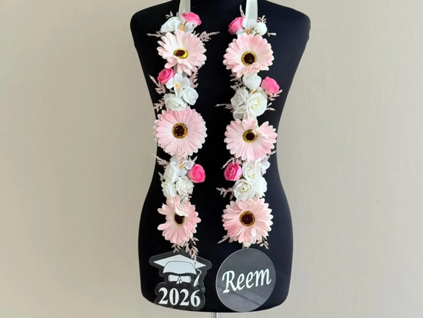 Blush Gerbera Leis Pink And Waite