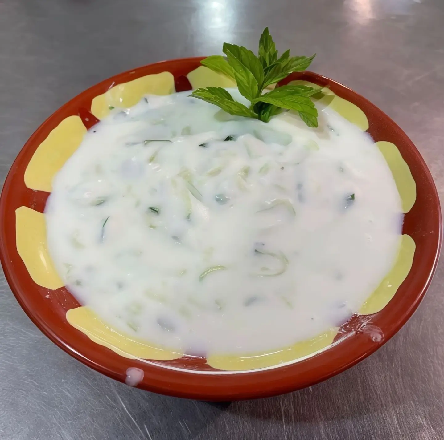 لبن بالخيار