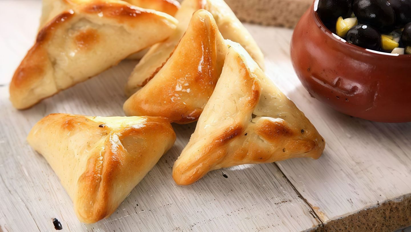 لبنة بالزيتون