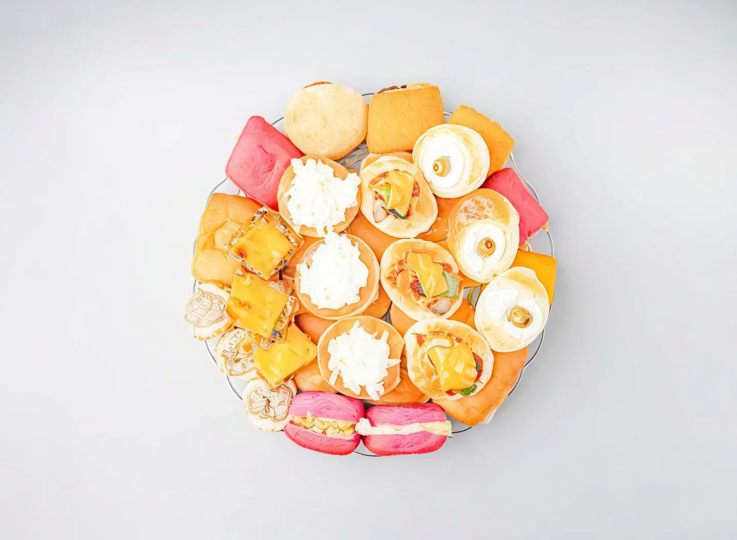 Pastry And Sandwich Platter 1000 Grams