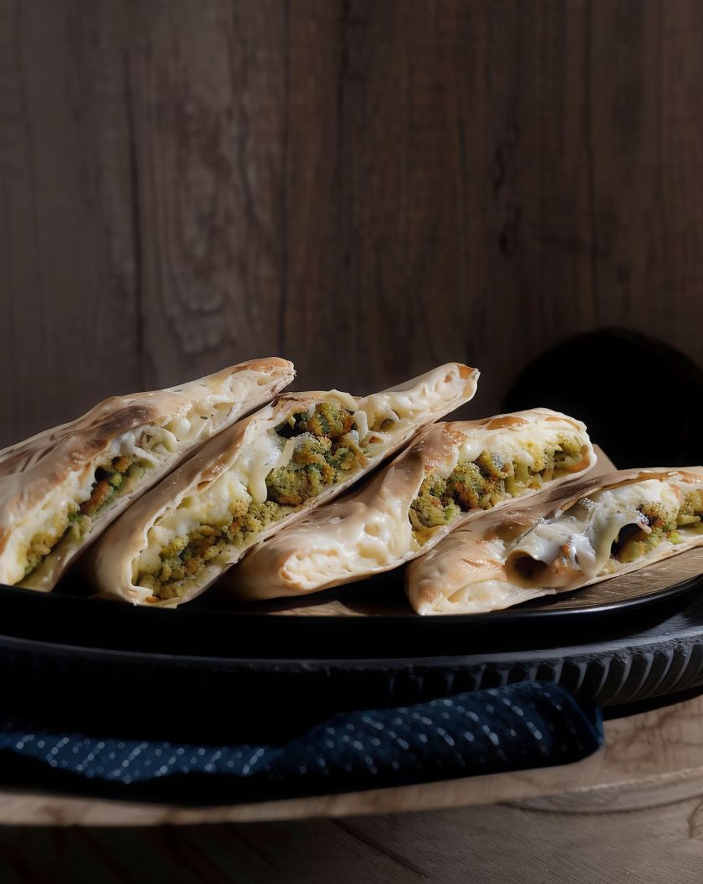 معجنات فلافل بالجبن