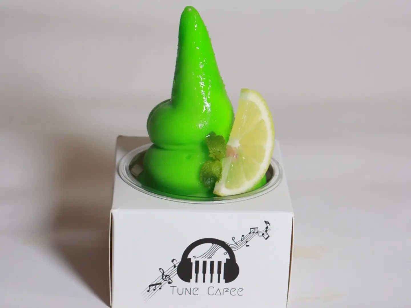 Mint Lemon Ice Cream