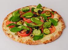جبنة موزريلا مع خضار
