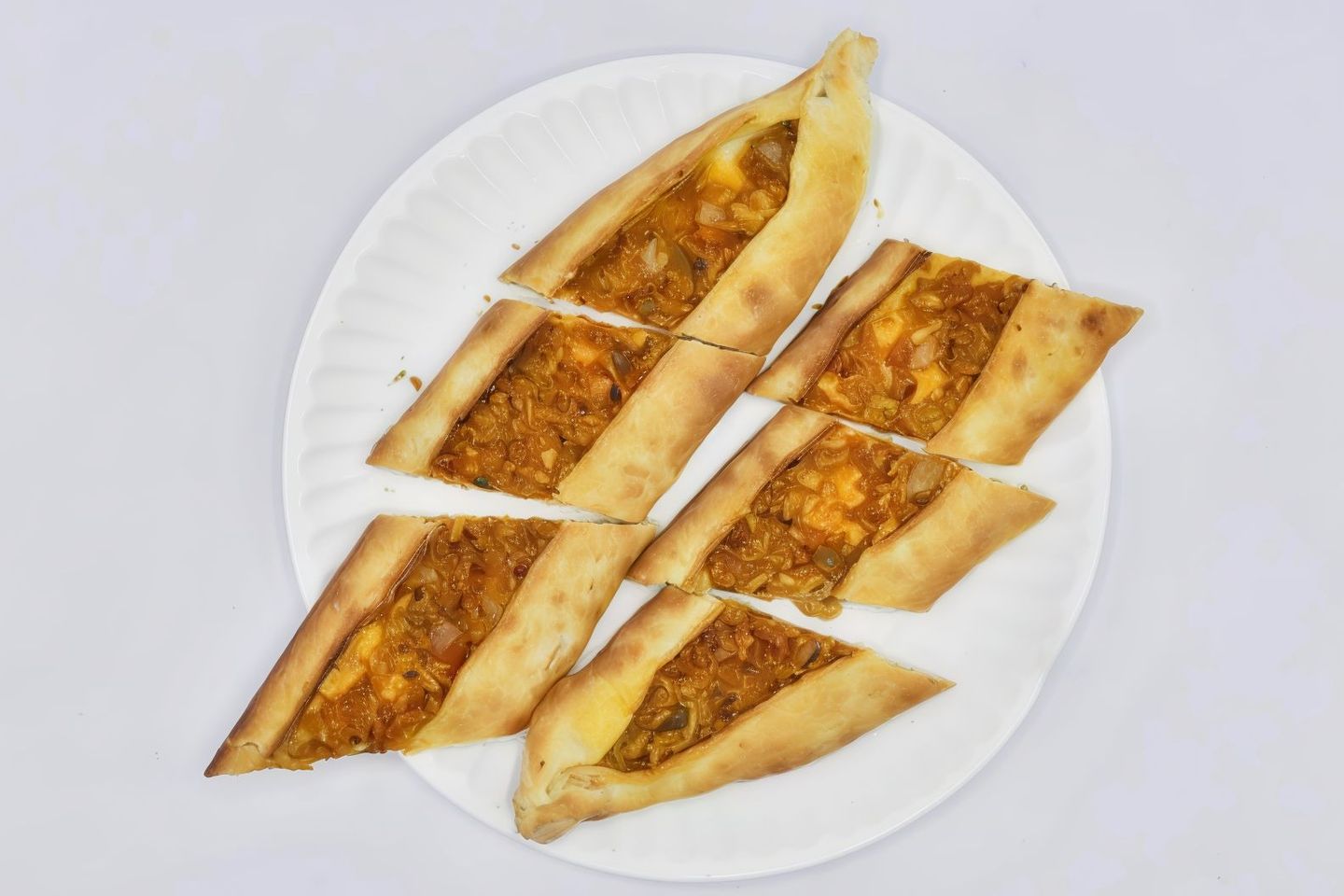 فطيرة تونة   - وسط