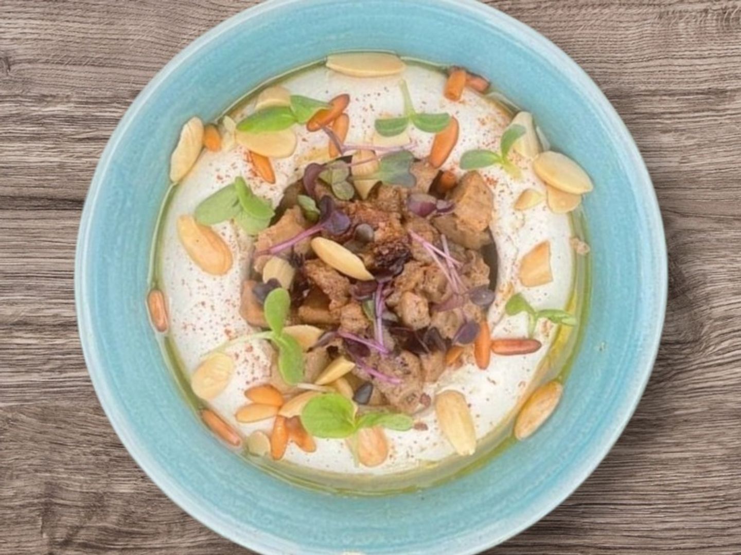 Hummus With Meat