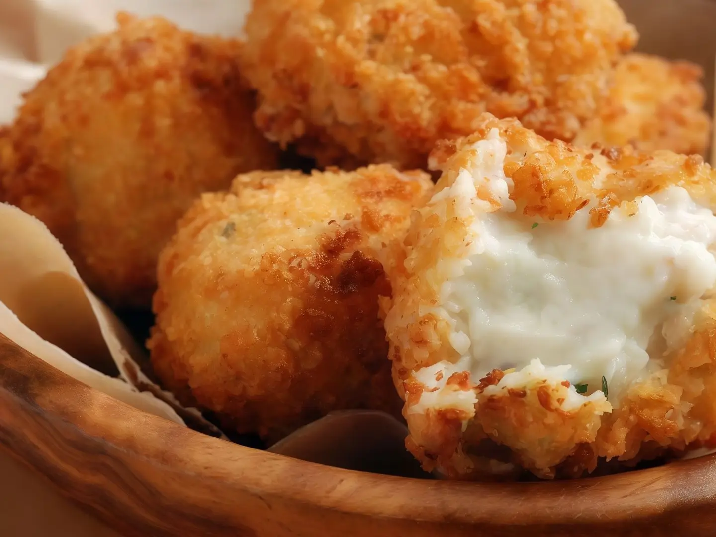 بطاطس كرات لحم-دجاج (كوركيت)