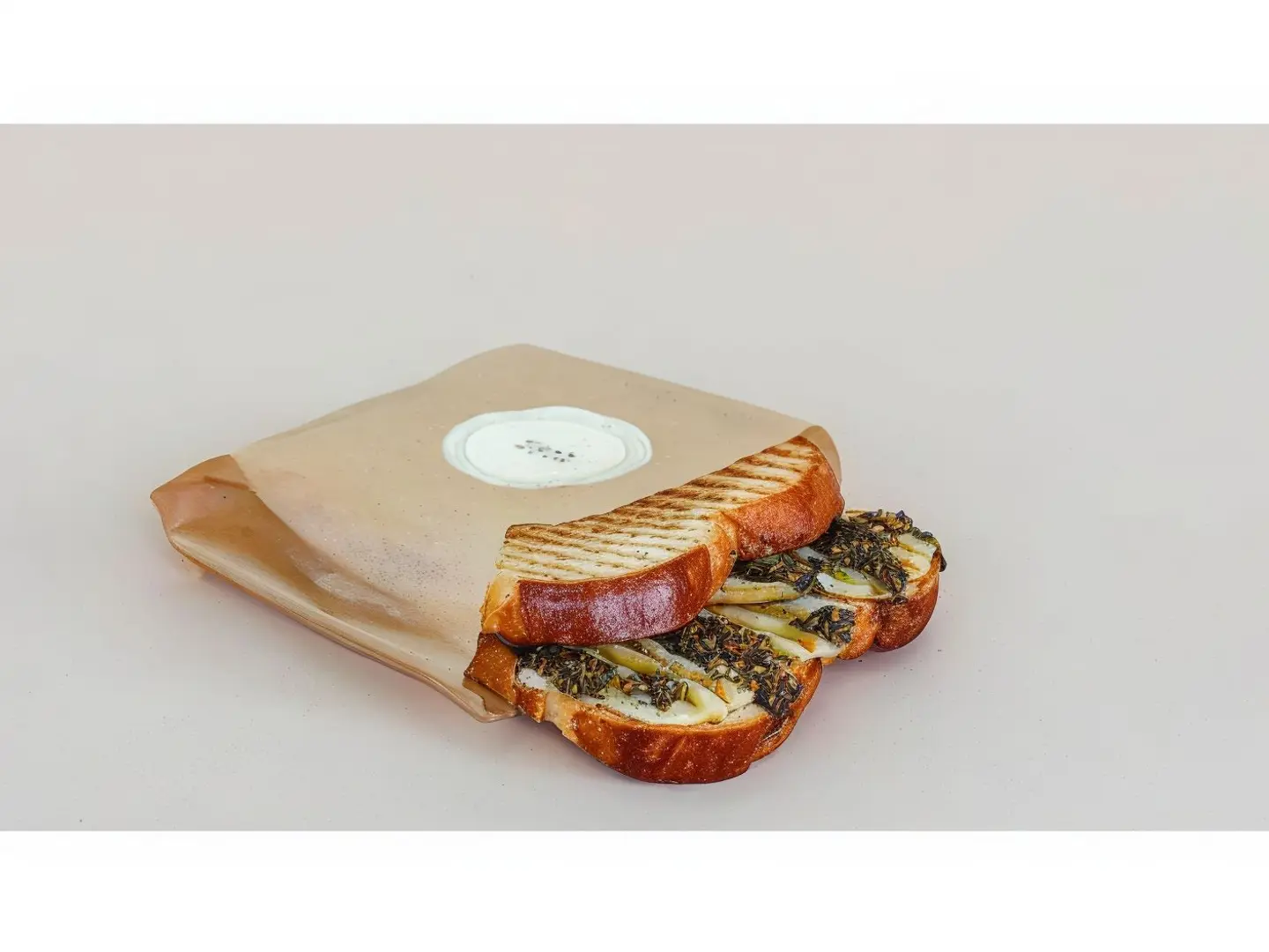 حلوم بالزعتر