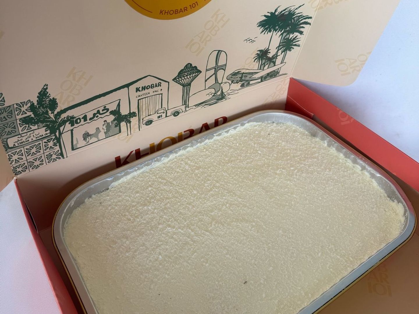 Coco Mango Cake Medium Tray