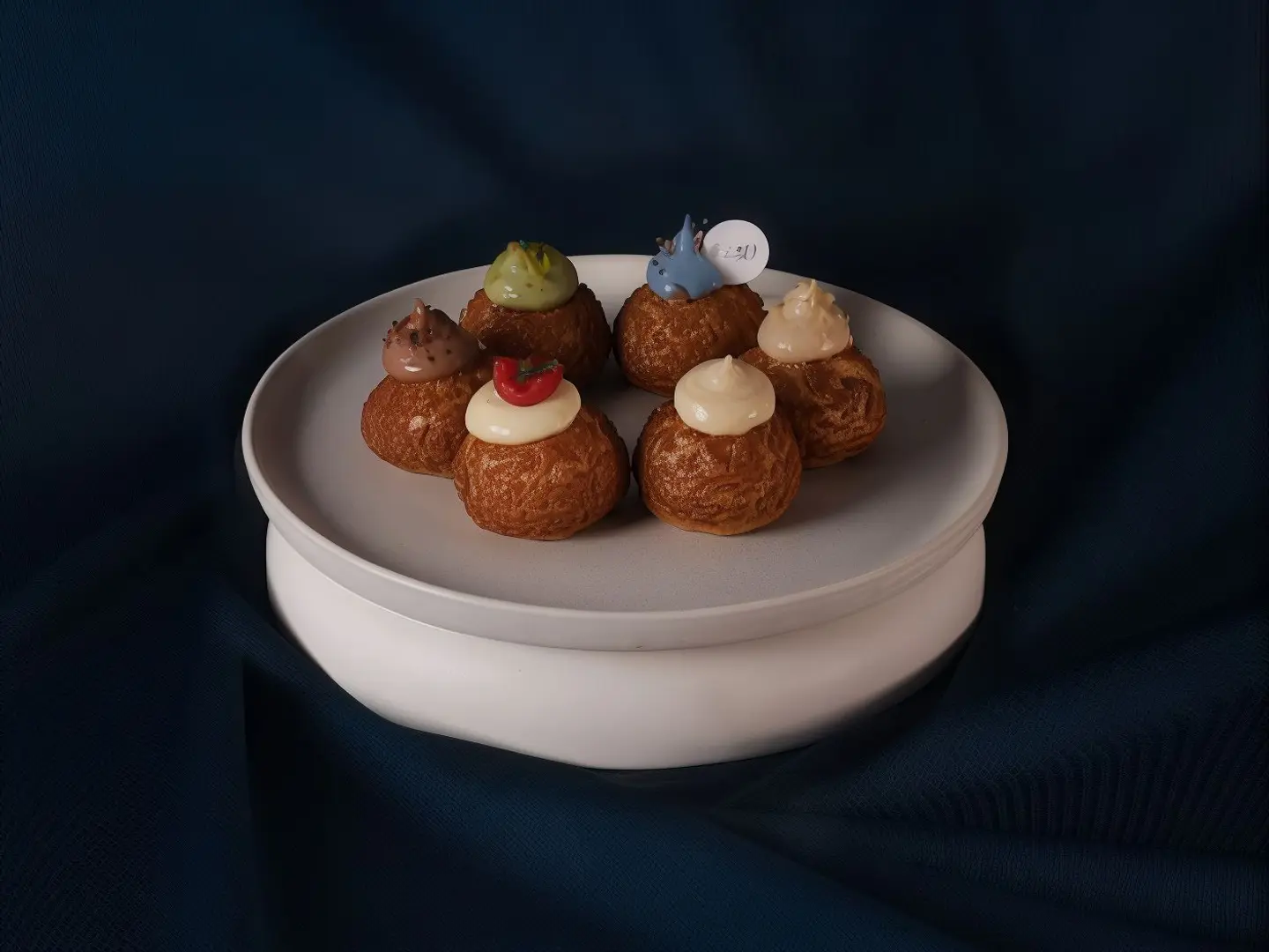 Choux Buns Sleeve