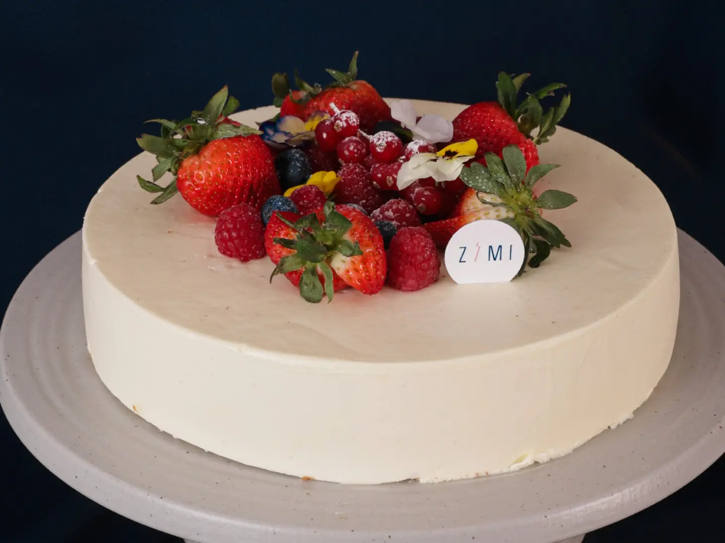 Large Victoria Cake