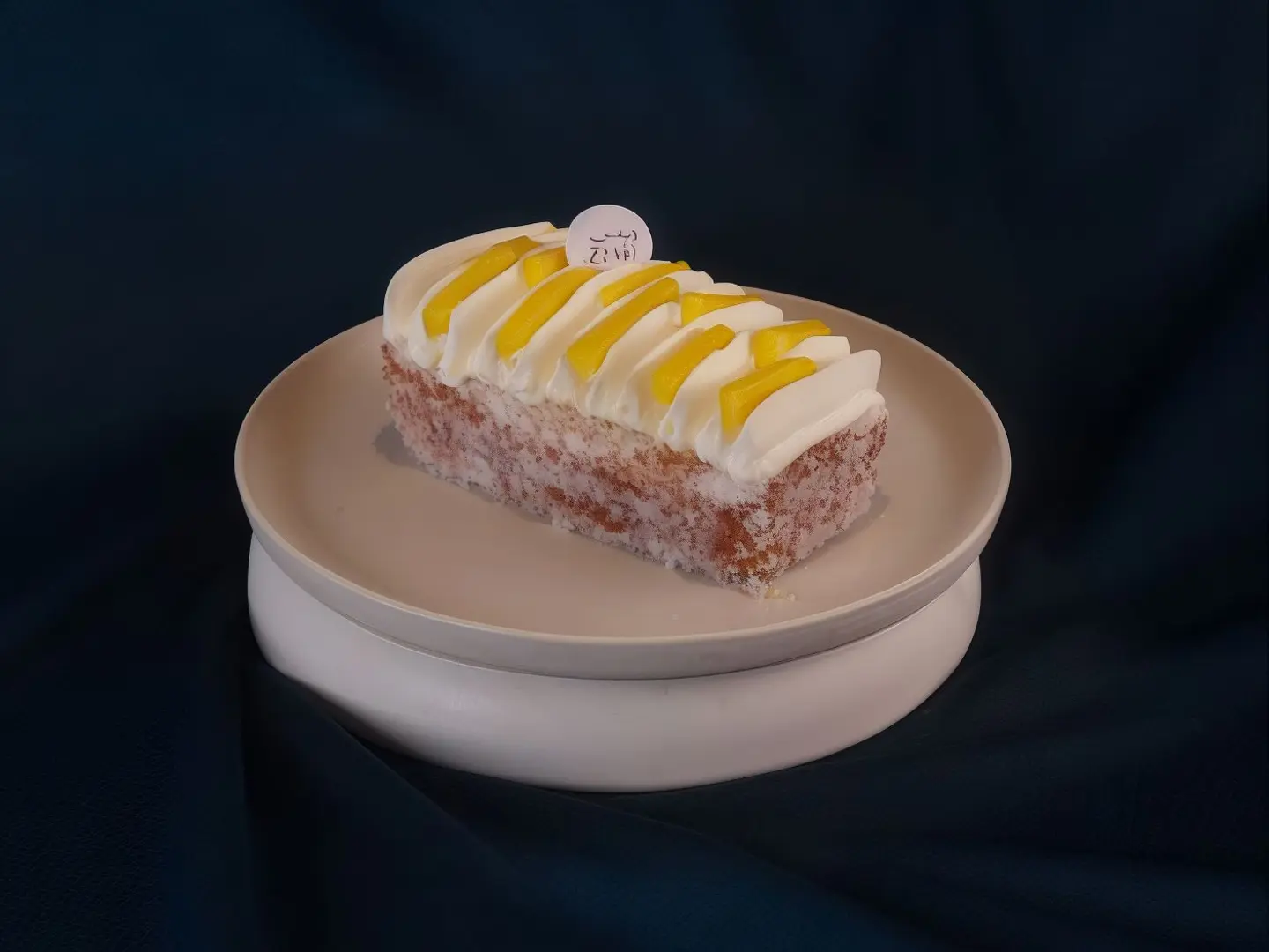Mangolada Cake