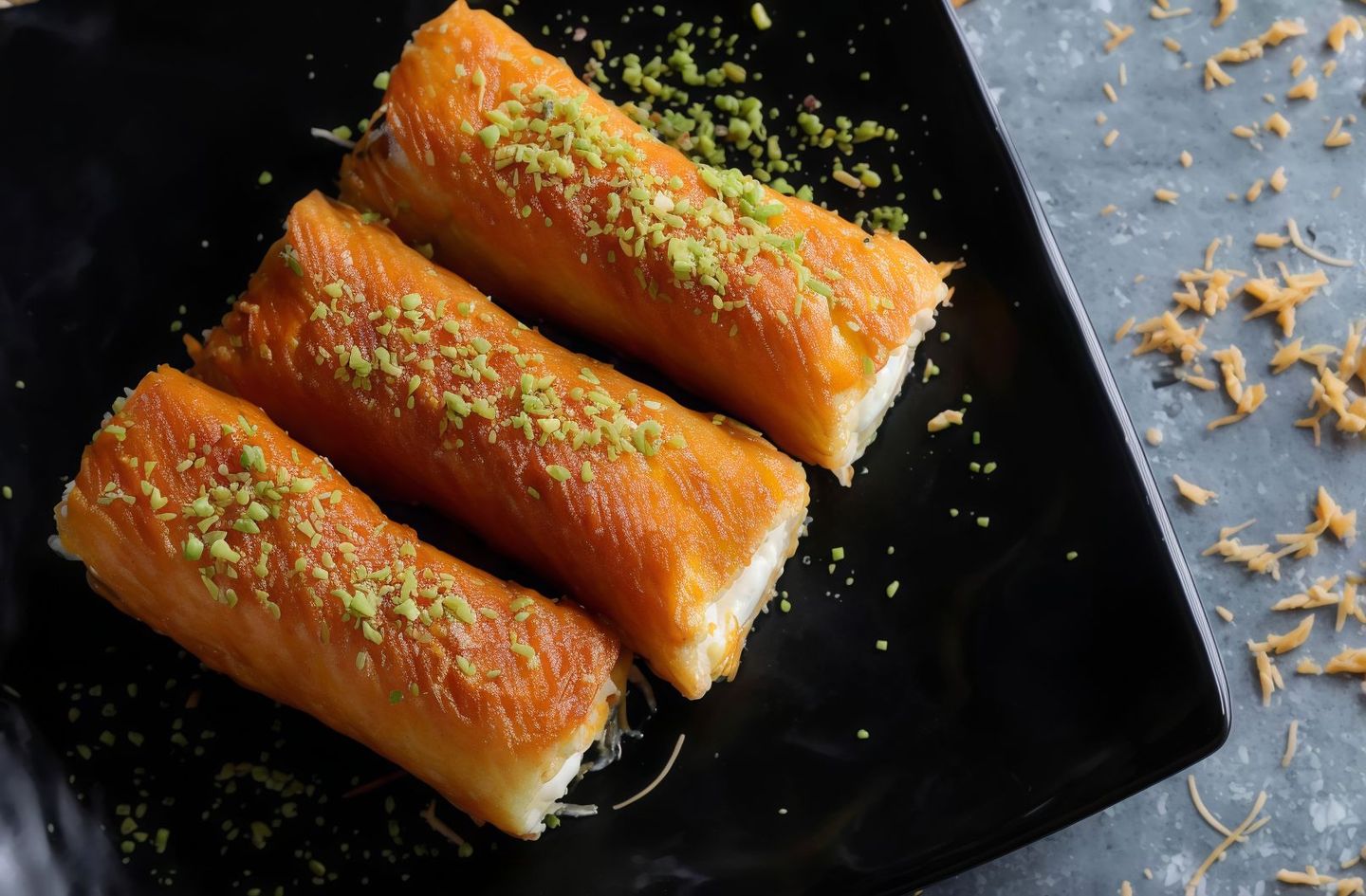 كنافة مبرومة بالجبنة - عائلي