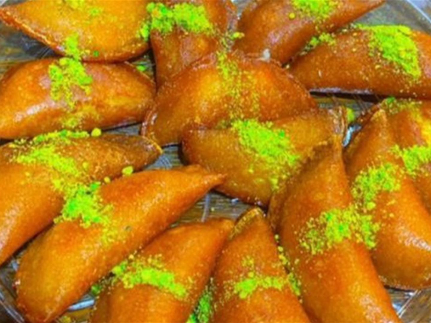قطايف مكسرات
