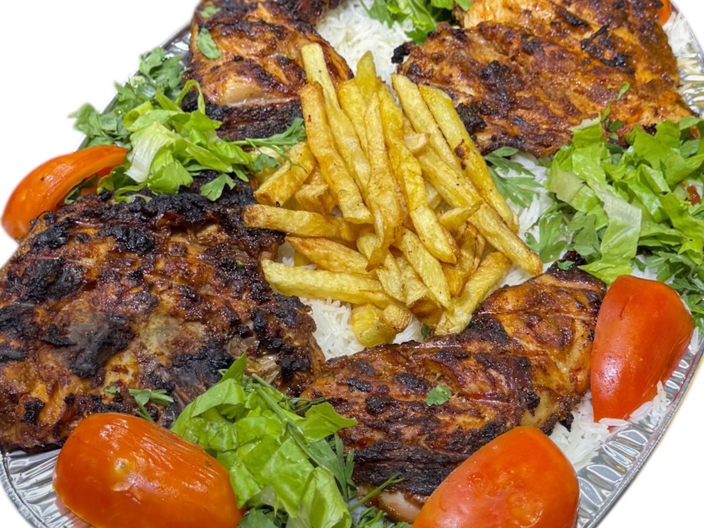 دجاج على الفحم حبه كامله مع الارز