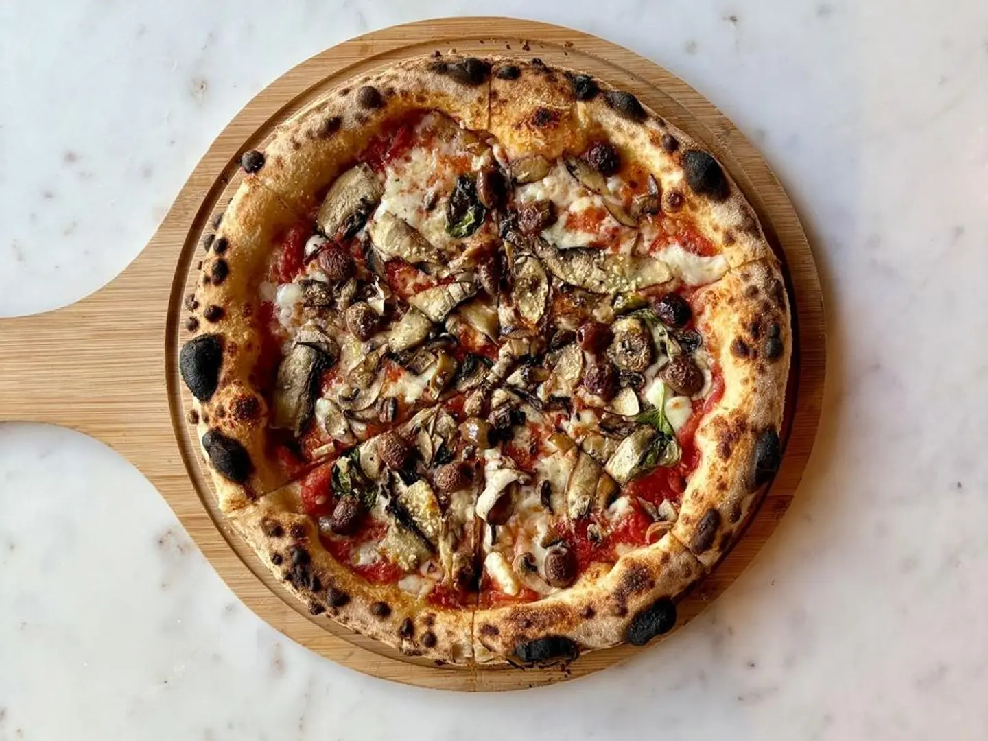 Mushroom & Olive Pizza