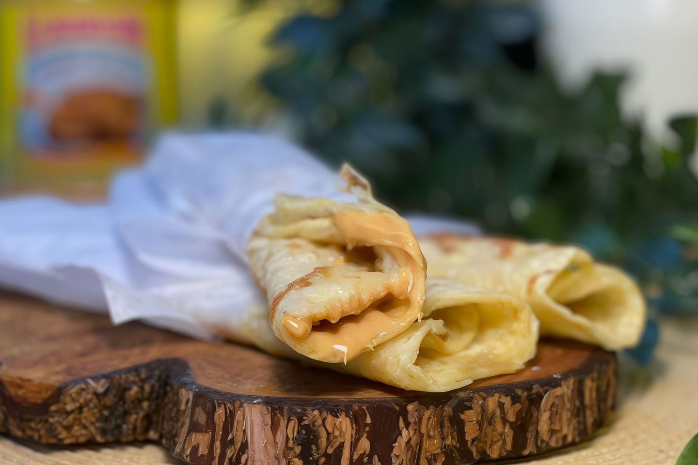 جباتي جبن و فول سوداني