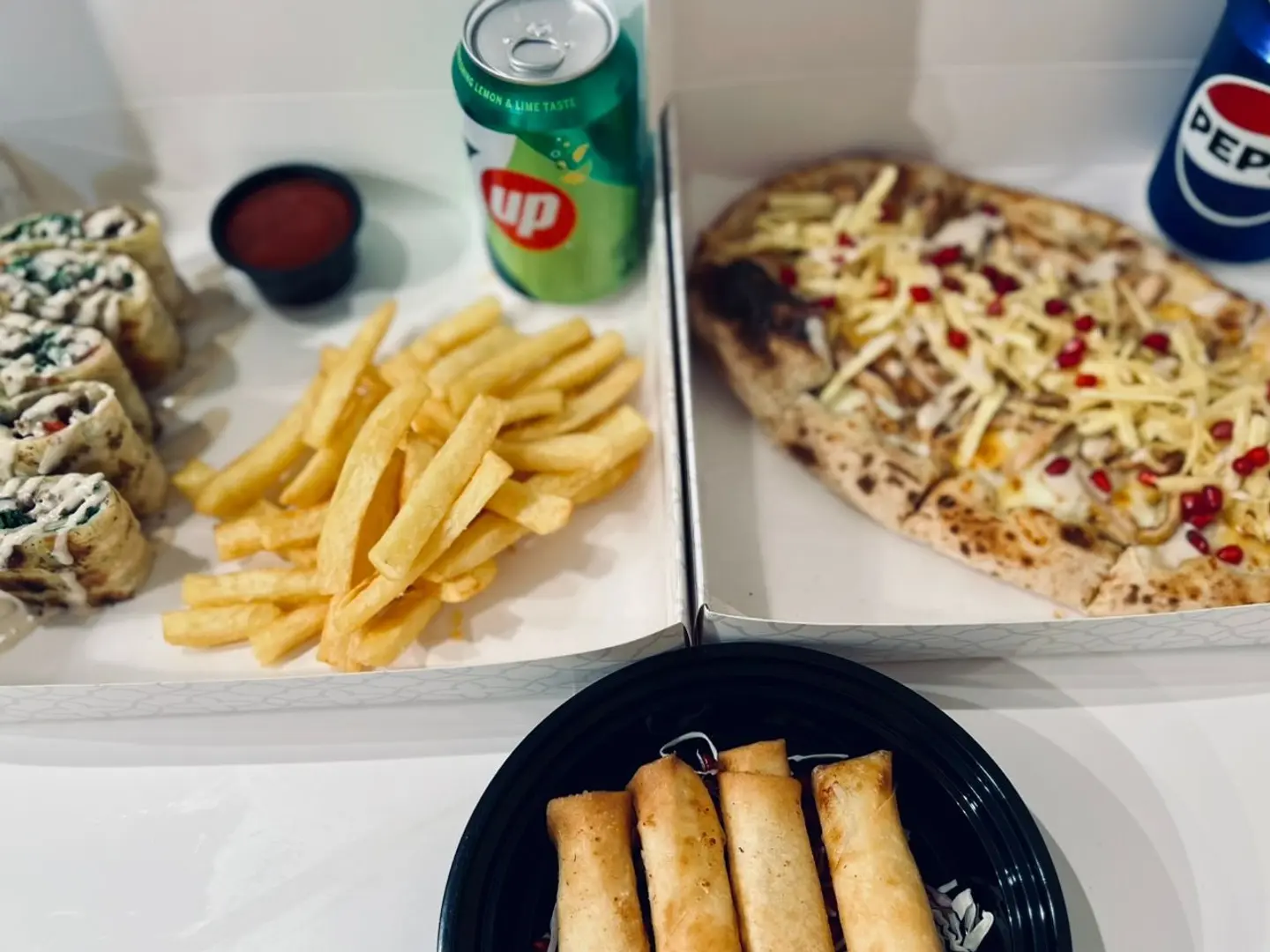 Faiza Pies And Sandwich Combo