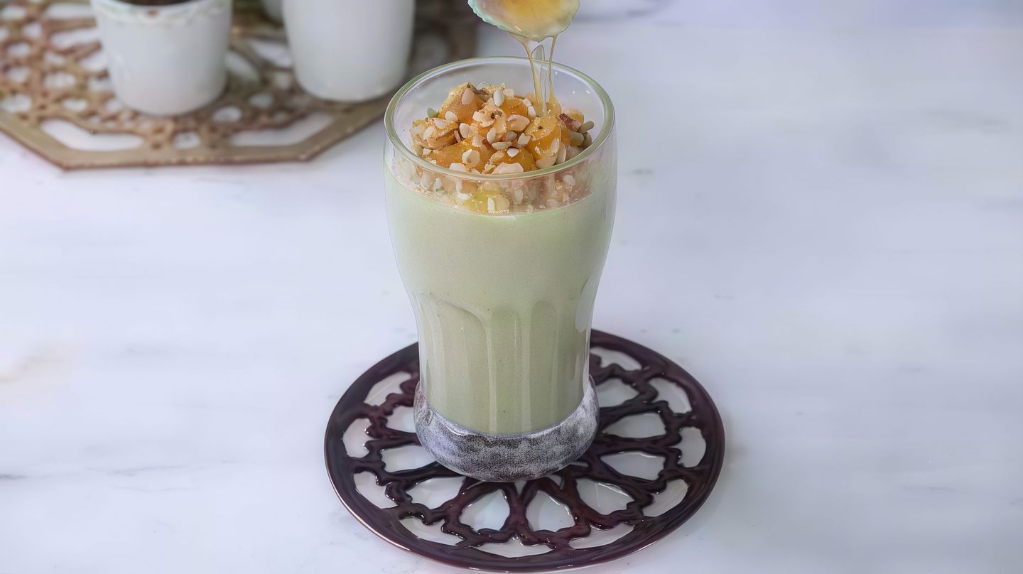 Avocado With Honey And Nuts -  Liter And A Half