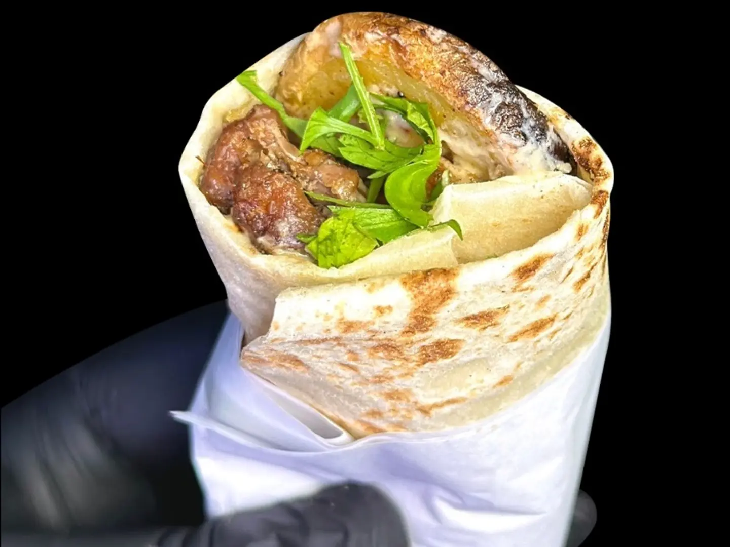 سندوتش كباب بالبطاطس المشوي كبير