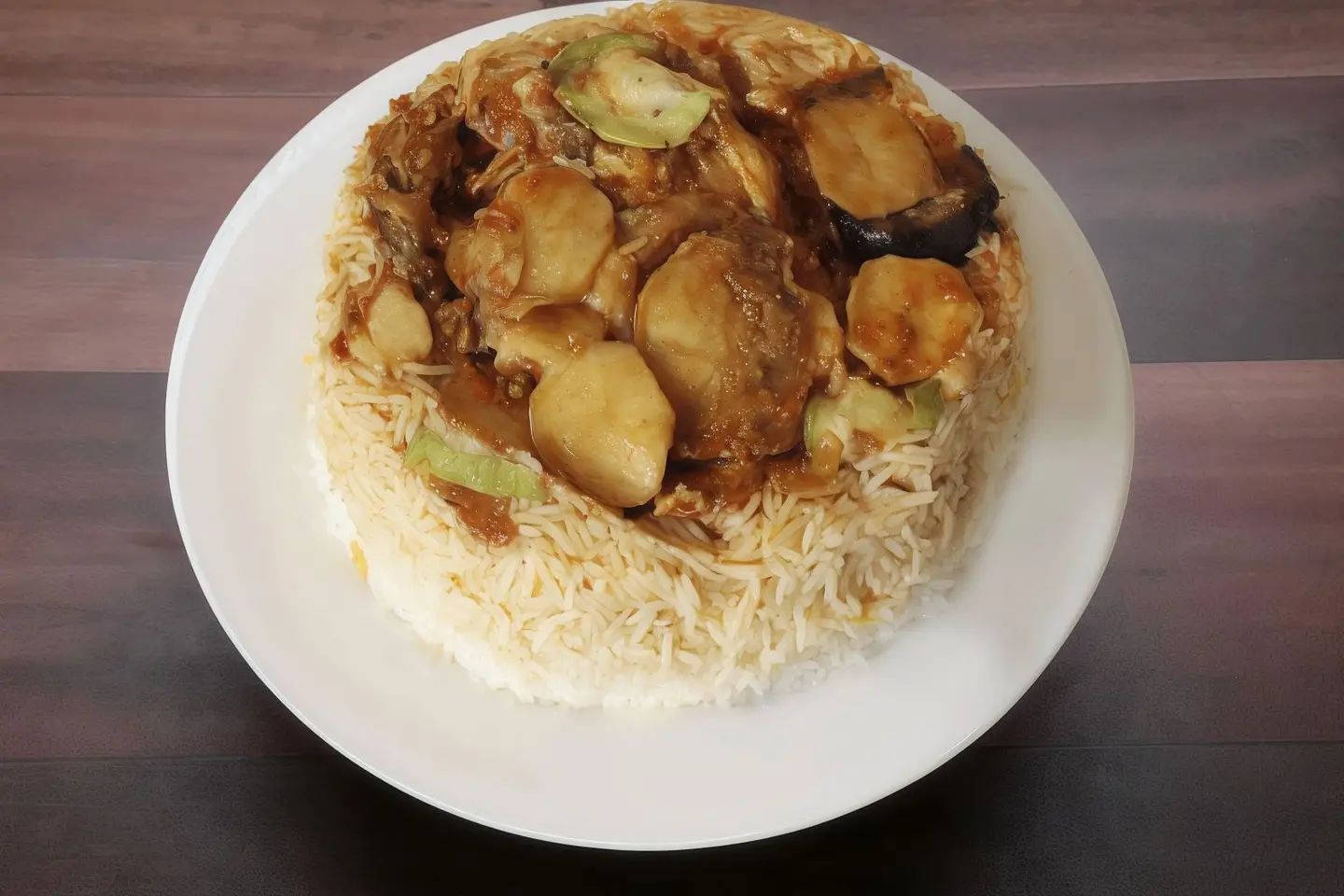 نصف دجاج مقلوبة
