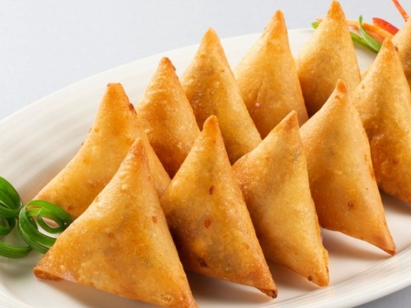 سمبوسه جبن صغير