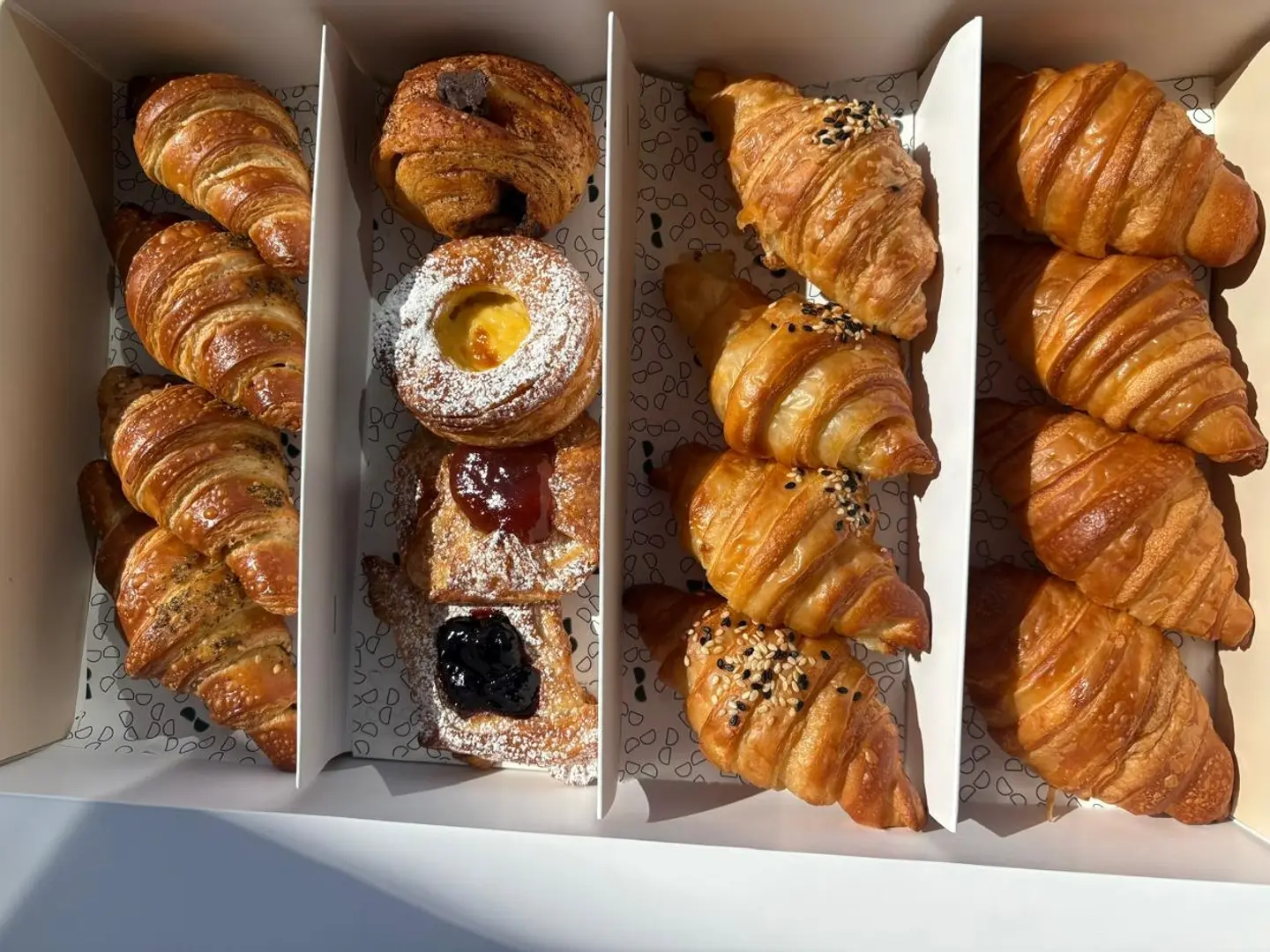 Organic Croissant Box