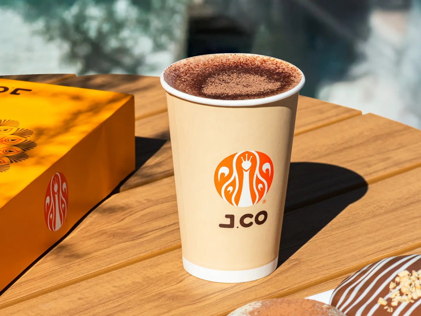 شوكولاتة ساخنة تري