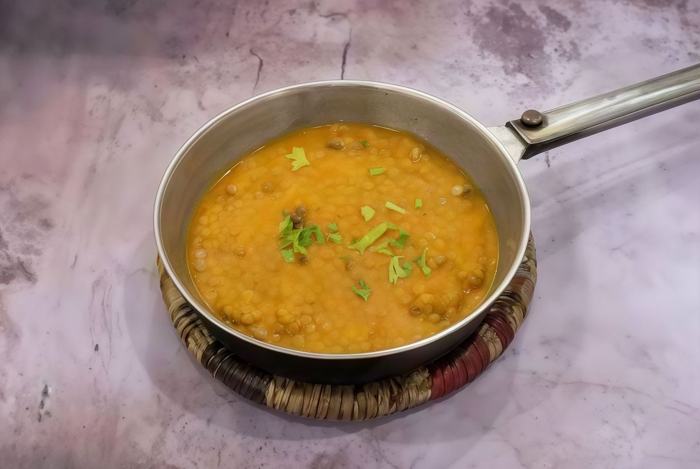 عدس طاوه