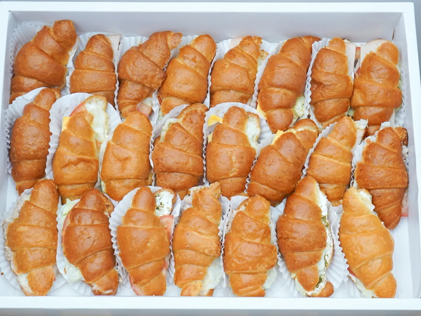 Mini Croissant Sandwich Box   20 Pcs