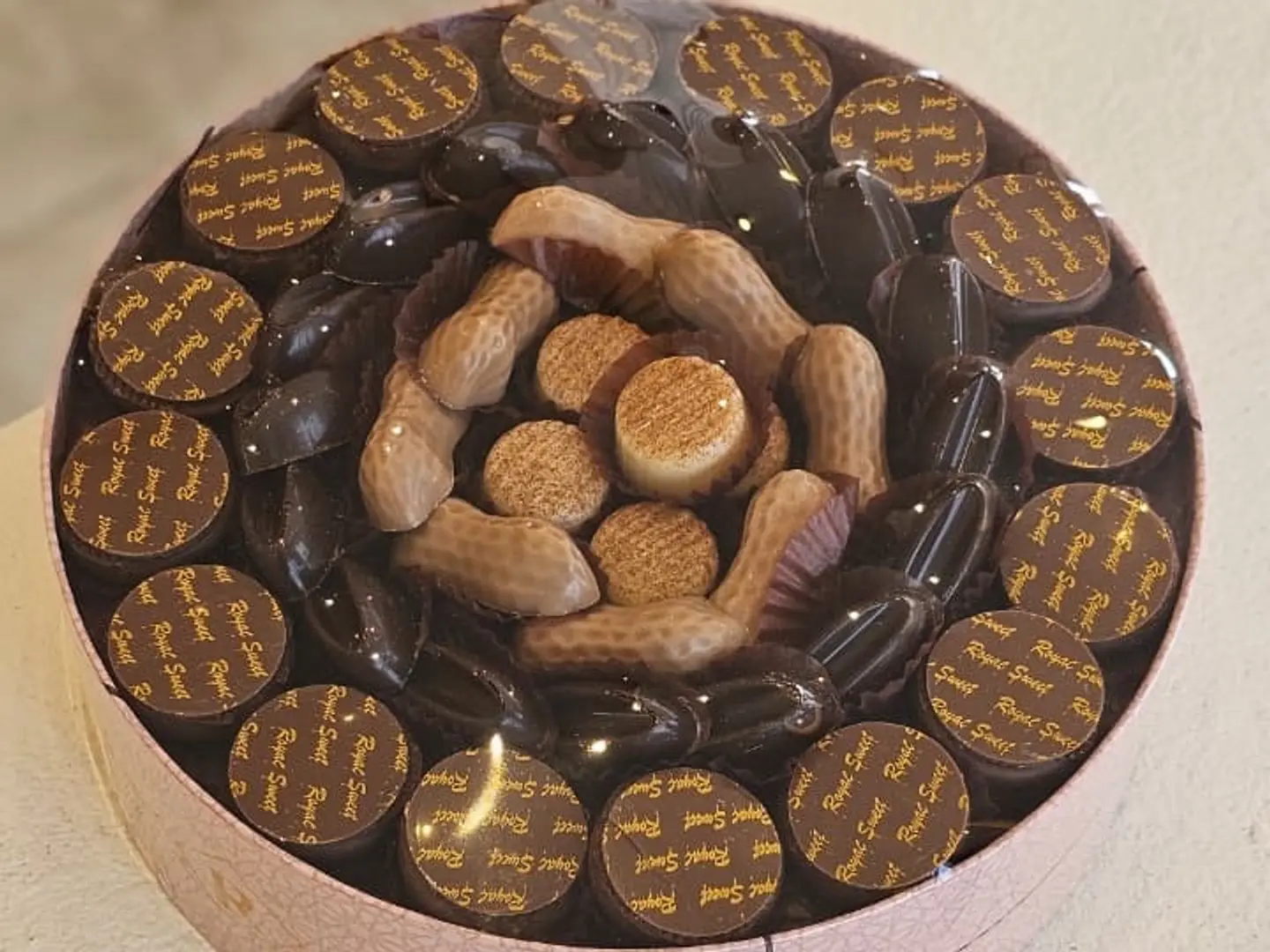 Medium Round Belgian