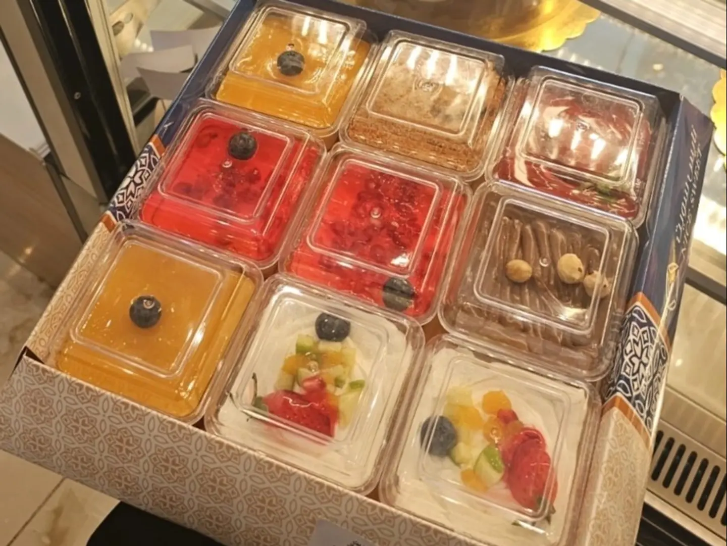 Box Glassed Mix