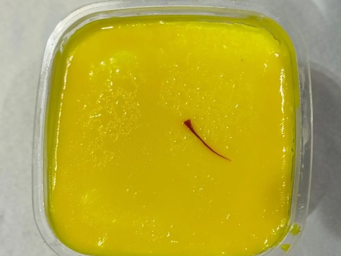 كيكة الزعفران