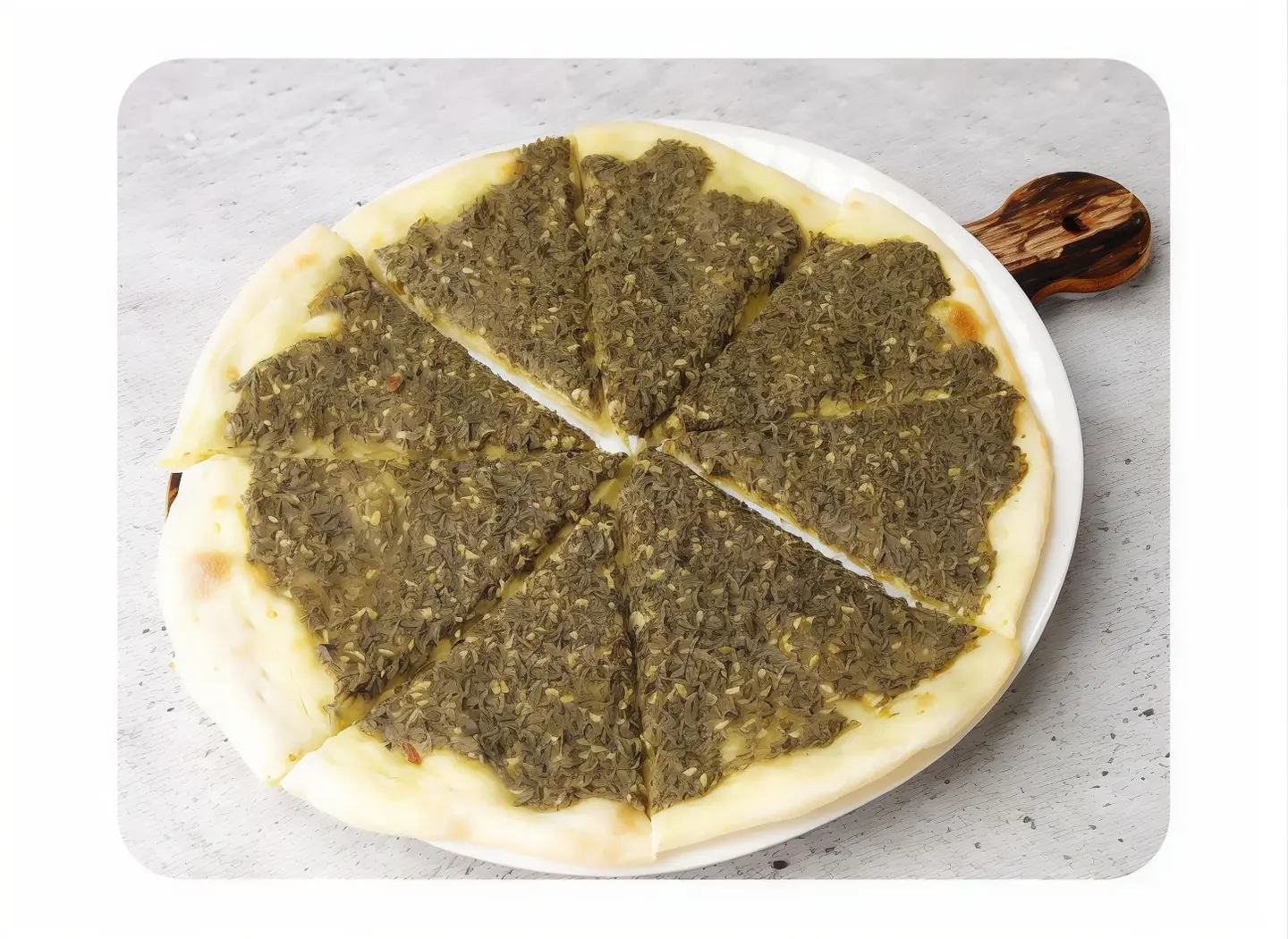 بيتزا جبنة زعتر - كبير
