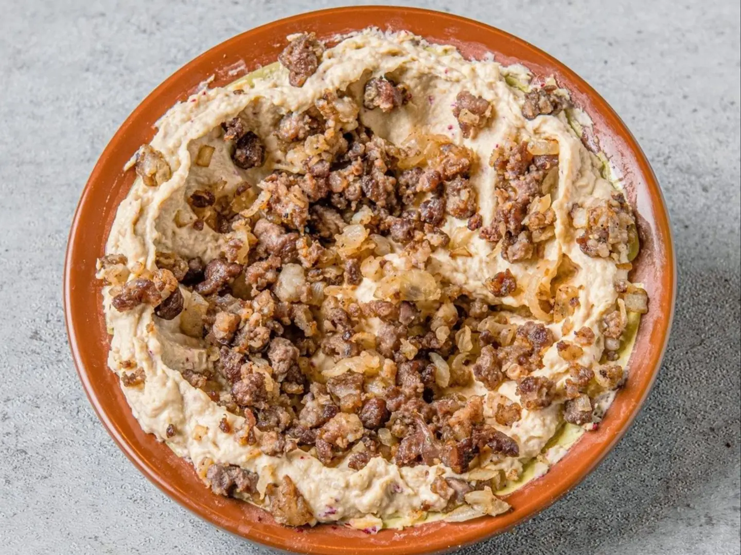 حمص لحم - كبير