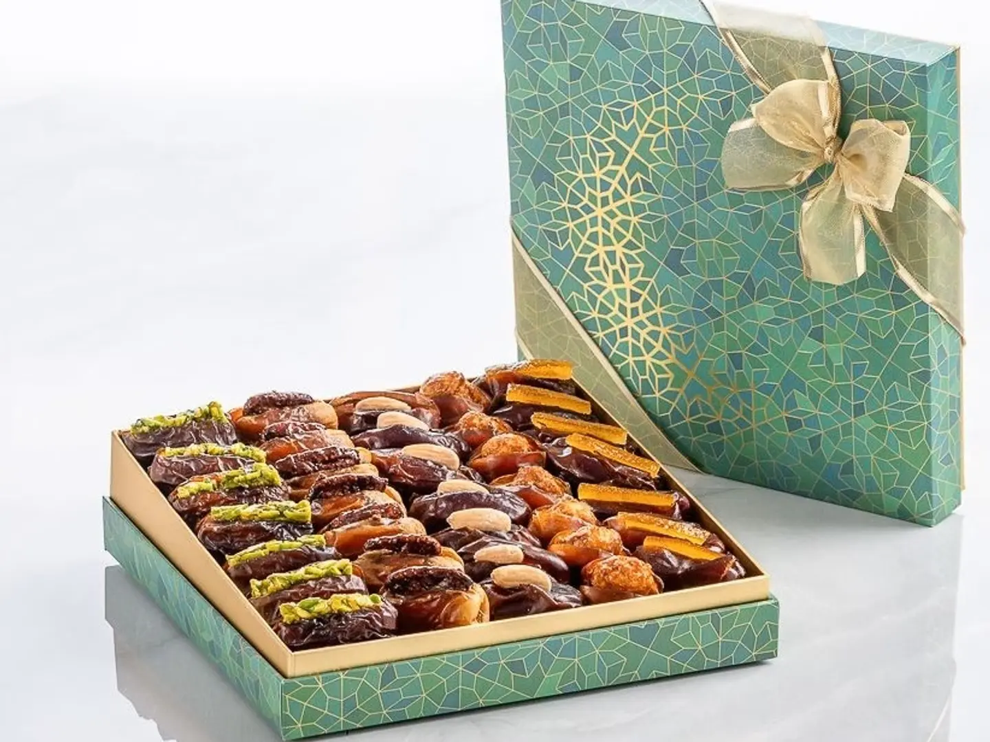 مجموعة هدايا الهلال وسط