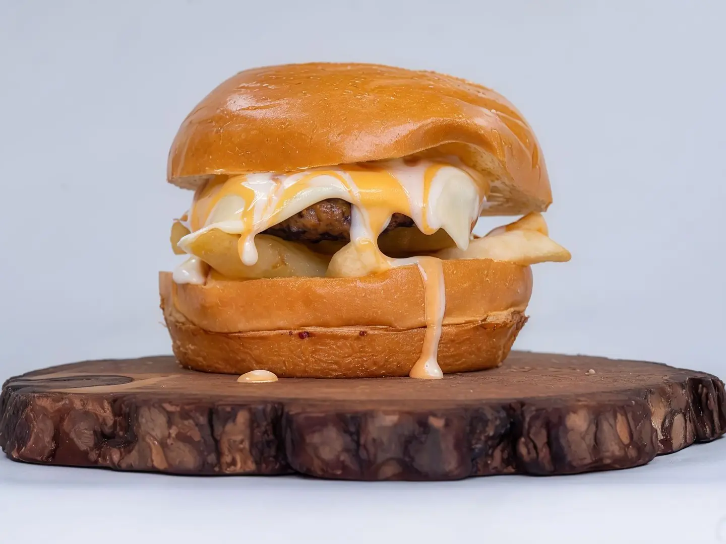 برجر لحم سنقل