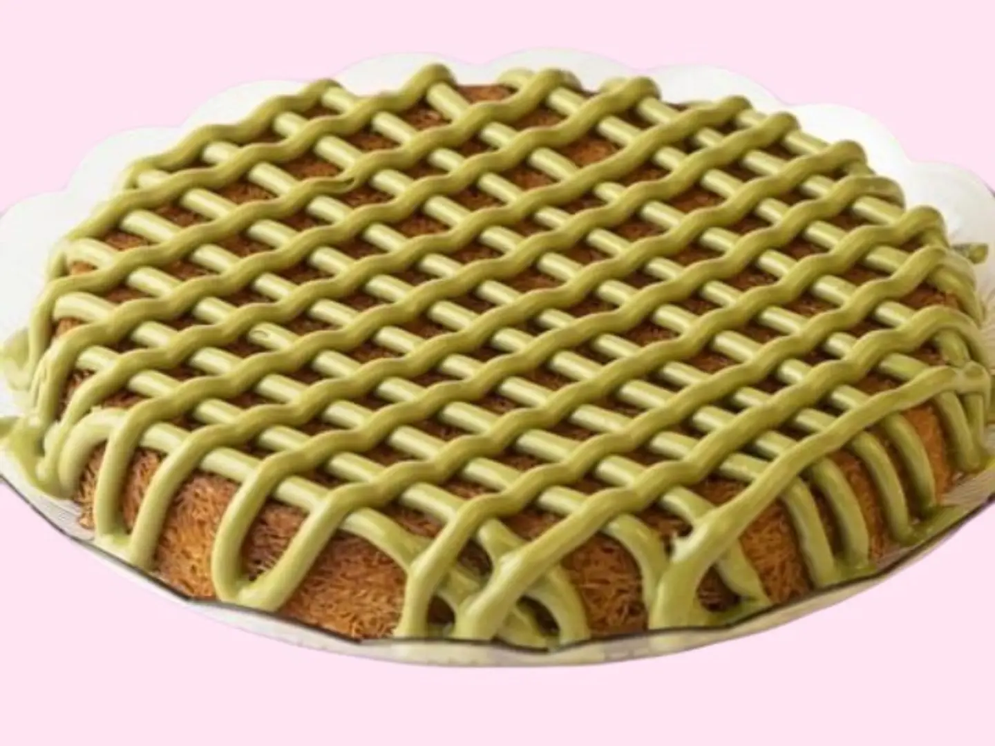 Cream Filled Kunafa With One Sauce