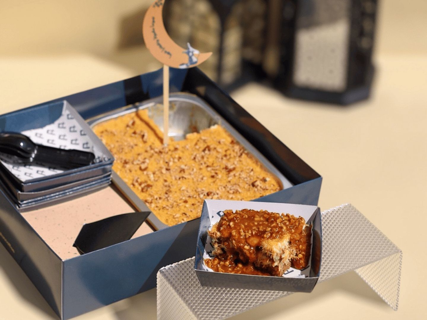 Pecan Date Pudding Box