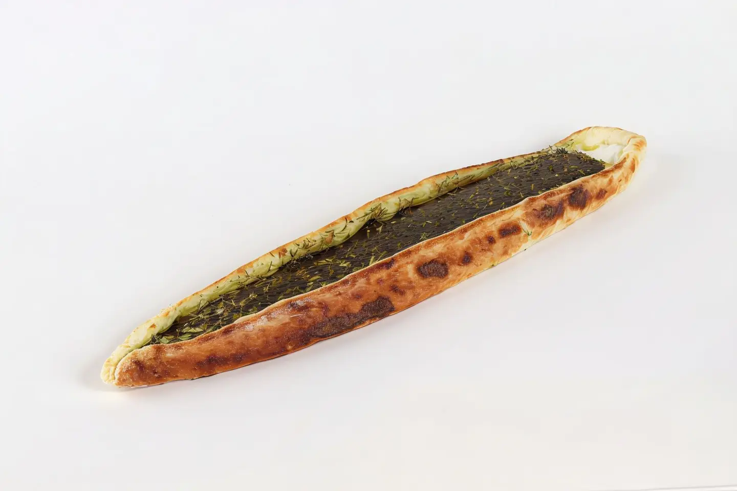 فطيرة لبنه بالزعتر