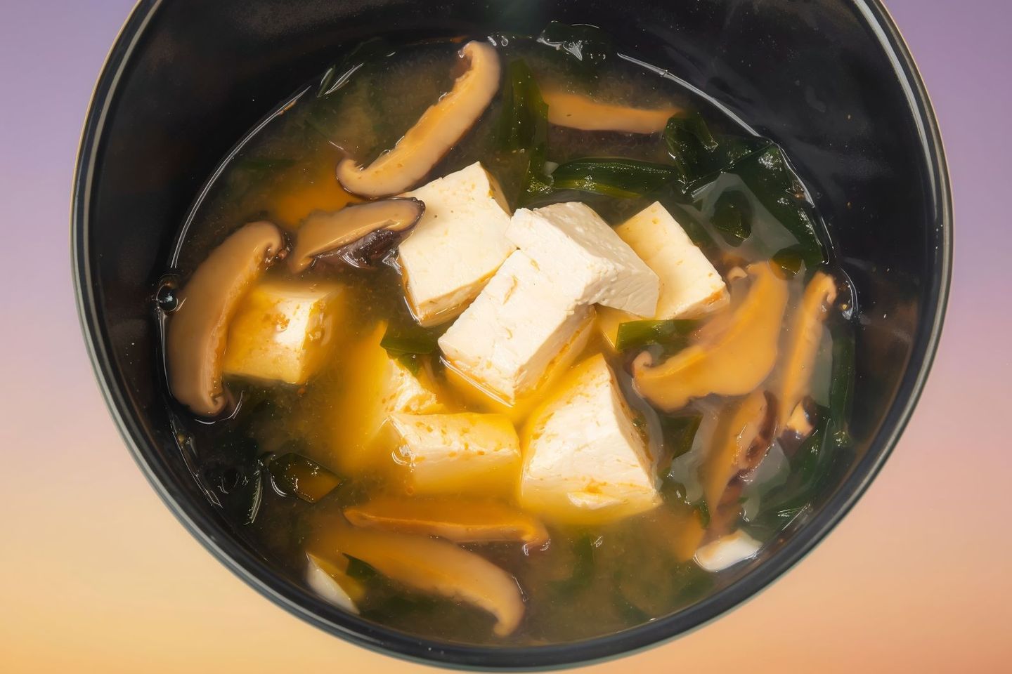 شوربة توفو ميسو