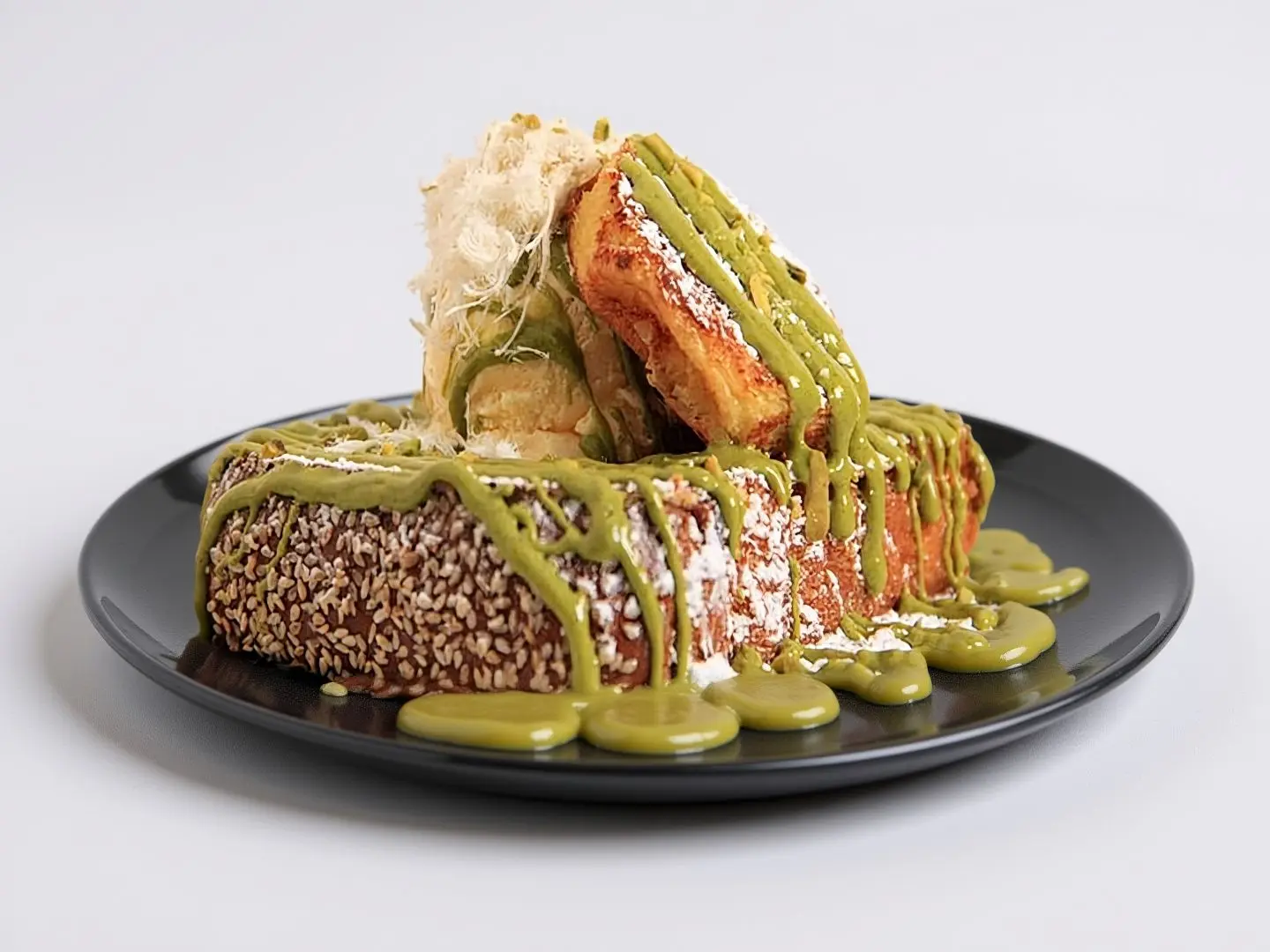 Pistachio Pancake With Ice Cream