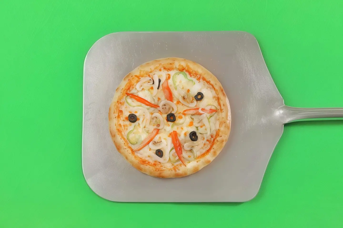 Small Vegetable Pizza