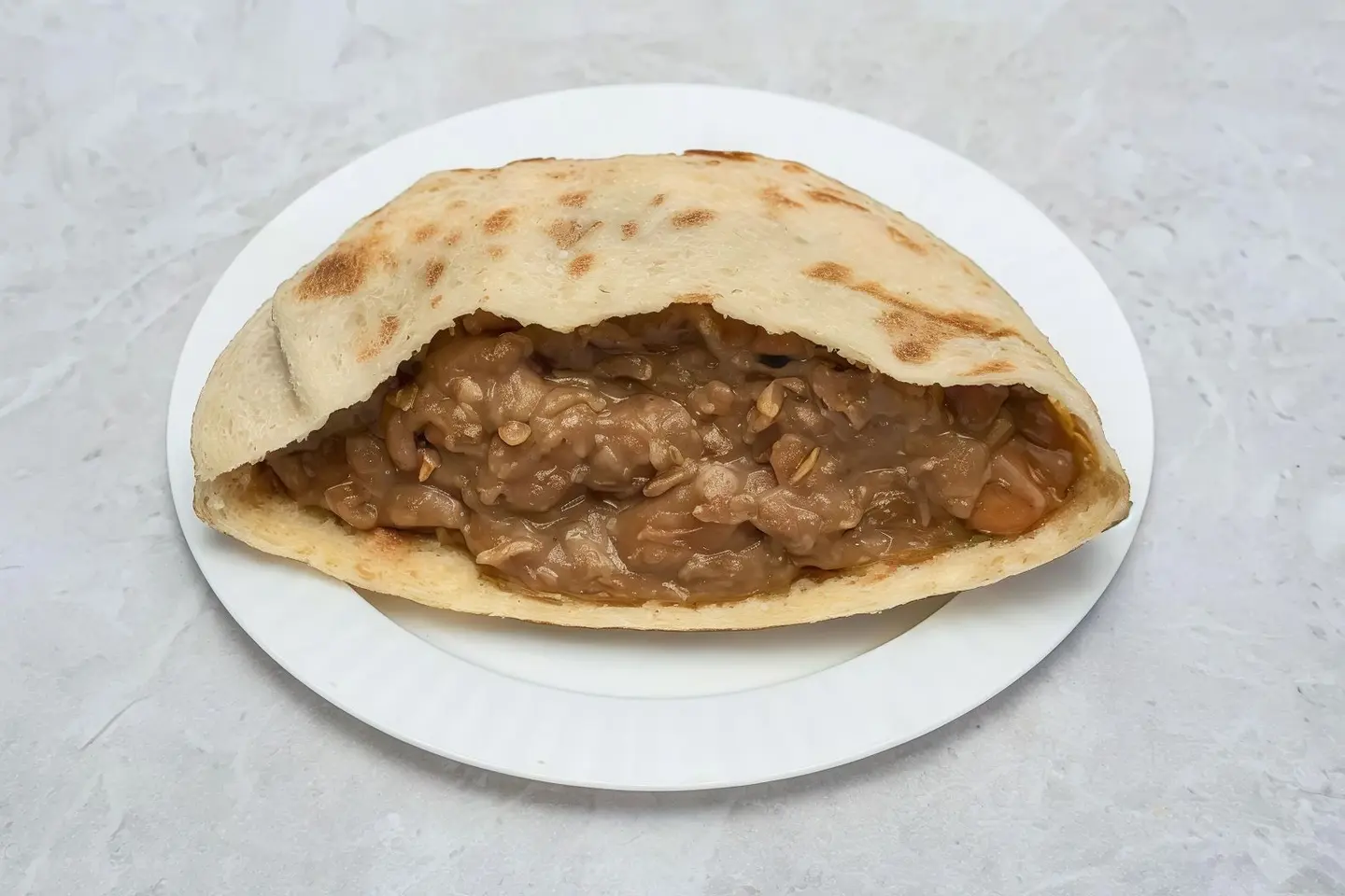 ساندويتش فول زيت زيتون