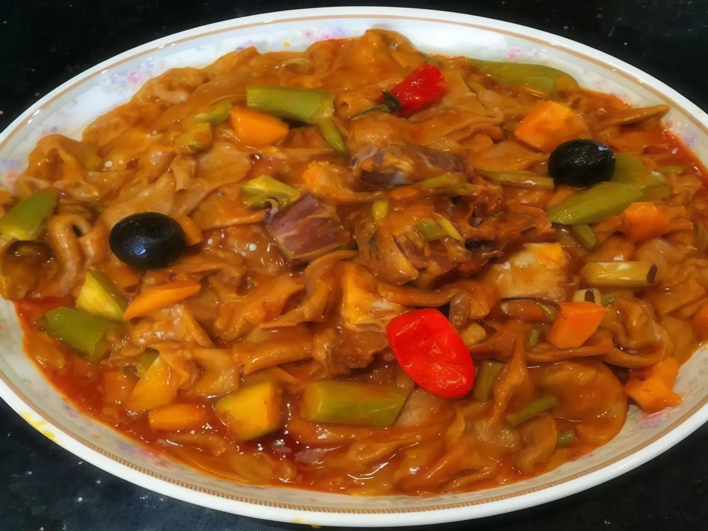 مرقوق وليمة