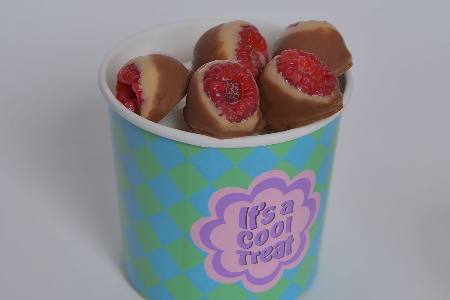 Raspberry Kinder - Gathering Size   350 Gm